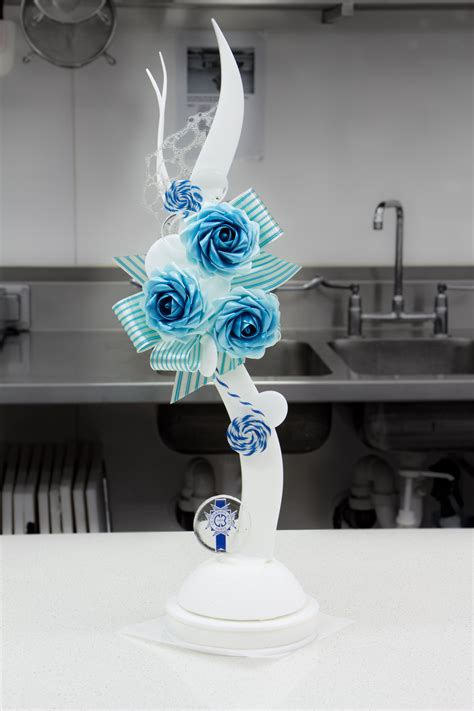 Sugar Sculptures by Superior Cuisine Students Chocolate Showpiece ...