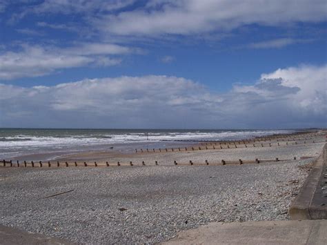 Tywyn: North Beach - Fishing in Wales