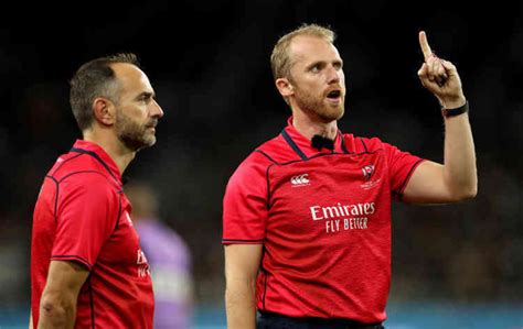 UP CLOSE WITH: Wayne Barnes, international rugby referee | Local Sport ...