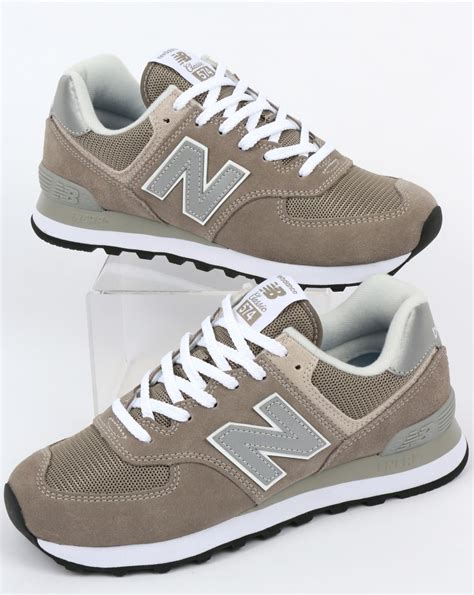 New Balance 574 Trainers Grey/Grey,running,shoes,suede,leather