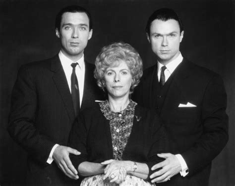 The Krays (1990) Film Review - HubPages