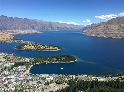 New Zealand: Lake Wakatipu