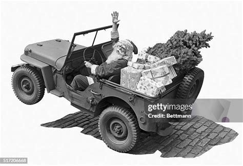 147 Jeep Christmas Stock Photos, High-Res Pictures, and Images - Getty ...