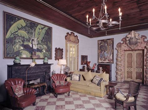 Example of an upper class interior of a 1920s home in creative art deco ...