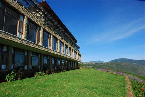 Ngorongoro Wildlife Lodge - Ngorongoro Crater area - Tanzania