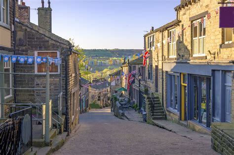 13 Most Charming Towns and Villages in Yorkshire - Head Out of York on ...