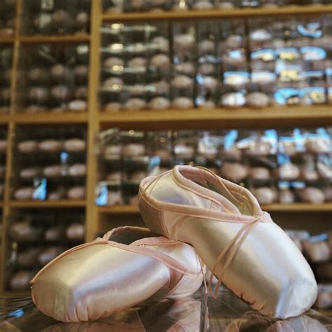 Pointe Shoe Myths – The Pointe Shop