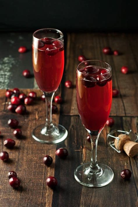 Cranberry Champagne Cocktails - 2Teaspoons