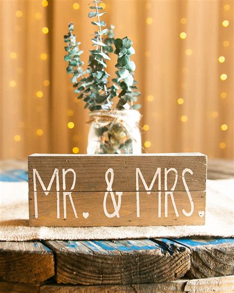 "Mr. and Mrs." sign Wedding Decor for a Rustic Themed Wedding at ...