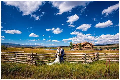 20+ Colorado Wedding Venues with Lodging for Guests