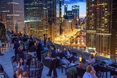 LH Rooftop Has the View to End All Views – Chicago Magazine