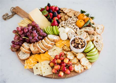 How to Make a Fruit and Cheese Platter - I Heart Naptime