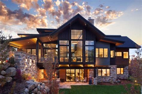 Breathtaking contemporary mountain home in Steamboat Springs ...