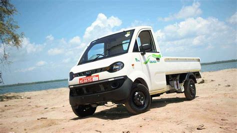 Mahindra Jeeto Plus CNG 400 Review | Price, Mileage & Capacity | Vroom Head