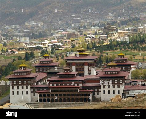 Bhutan royal palace hi-res stock photography and images - Alamy