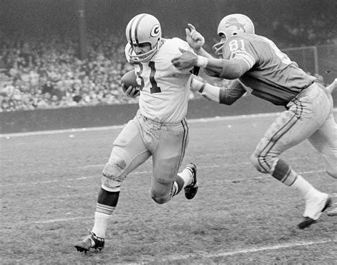 Jim Taylor, hard-running Hall of Fame fullback for Green Bay Packers ...