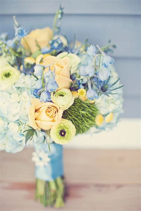 blue and yellow wedding flowers - Google Search | Yellow wedding ...