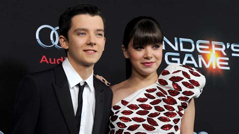 PHOTOS: 'Ender's Game' Premiere With Hailee Steinfeld, Asa Butterfield