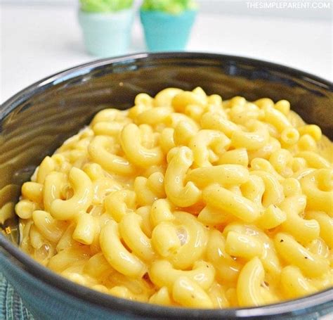 Velveeta Mac and Cheese Makes Dinner Easy Tonight!