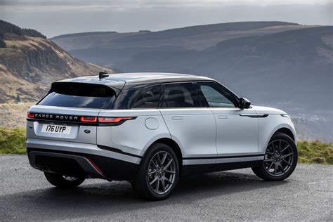 Range Rover Velar P400e hybrid (2021) | Reviews | Complete Car