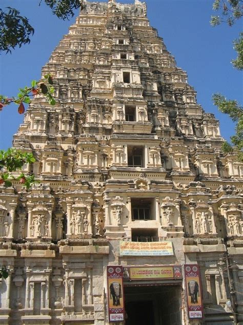 Virupaksha Temple, Hampi - Timings, History, Best Time to Visit