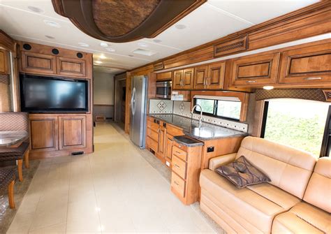 10 Amazing Motorhome Interior Design Ideas