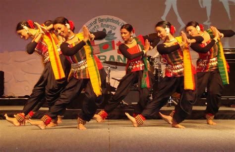 KARMABrooklyn Blog: BANGLADESHI DANCERS AT THE KENSINGTON WORLD'S FAIR