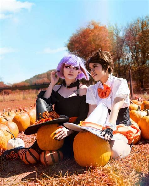 @nonbinate on Instagram in 2022 | Owl house, Couples cosplay, Cosplay