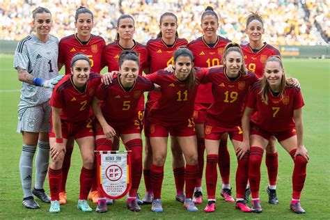 Spain women’s team set for talks over dispute, but no compromise in ...