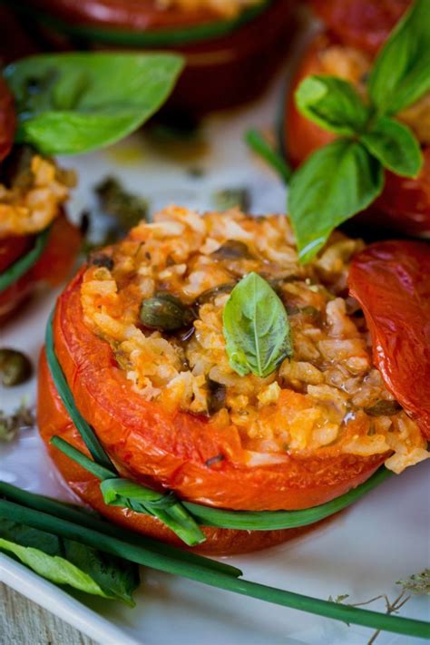 Baked Tomatoes Stuffed With Rice | Recipe | Veggie dishes, Favorite ...