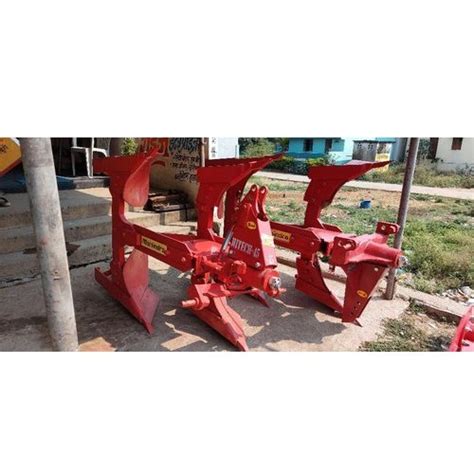 Mahindra Mouldboard Plough at Rs 115000/inch | Mahindra Mouldboard ...