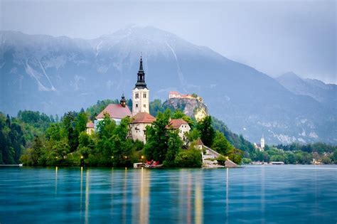 One day trip to Lake Bled - the ultimate itinerary for 2022 - Daily ...