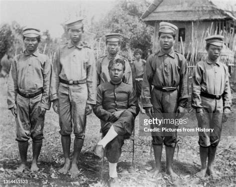 150 Thai Lao Border Stock Photos, High-Res Pictures, and Images - Getty ...