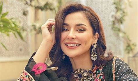 Hania Amir the Beauty Queen, her Movies and TV shows - DashboardPk