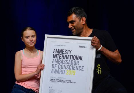 Amnesty International awards teenage climate activist Thunberg - Baltic ...