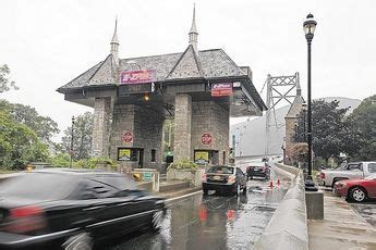 Bear Mountain Bridge toll plaza -- so, so charming | I ♥ new york, Bear ...