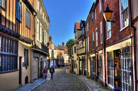 Ancient street in Norwich's city centre - a photo on Flickriver