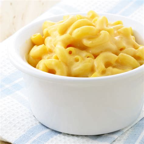 Slow Cooker Macaroni and Cheese