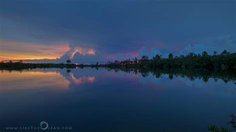 Striking Sunset @ Everglades | Like the Ocean