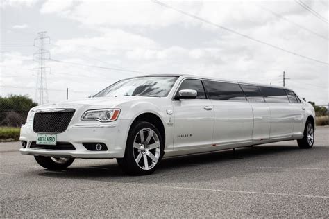 Pearl White Chrysler Limousine - Perth Limo Hire