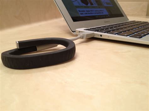 Review: Jawbone Up fitness band - 9to5Mac