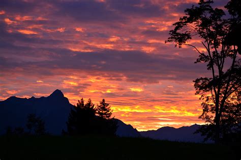 Free Images : mountain, cloud, sun, sunrise, sunset, dawn, dusk ...