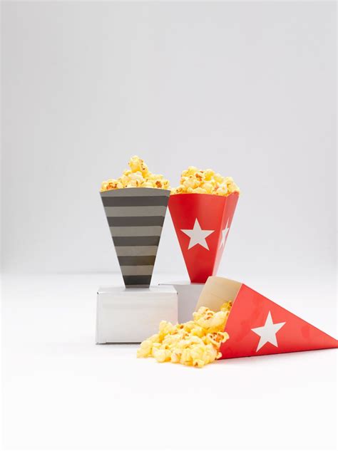 Popcorn Cones with Individual Stands