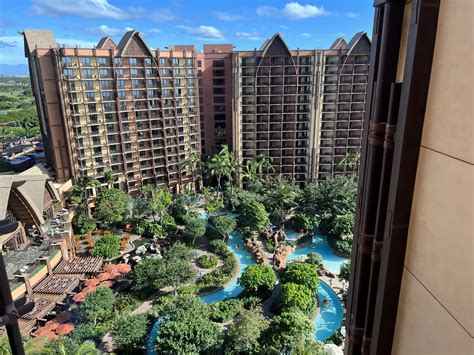 Disney Aulani Hawaii: Explore with an Insider Review