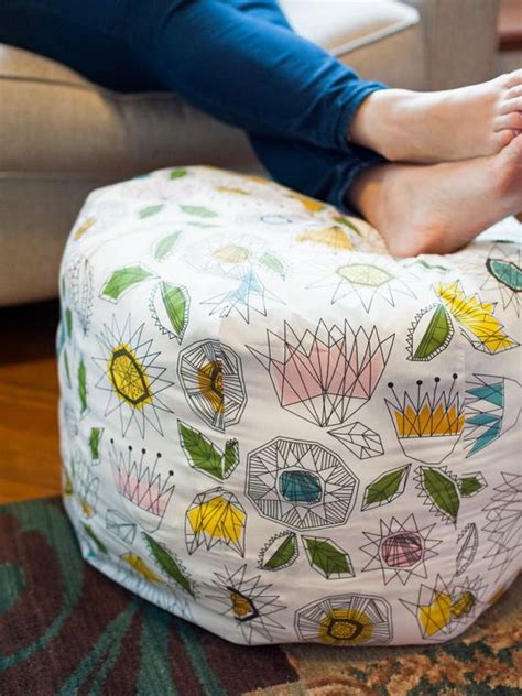 30 DIY Ottoman & Floor Pouf Projects: Awesome Tutorials & Ideas for ...