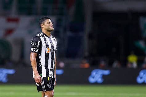 Hulk: Brazilian footballer shows off dramatic weight loss after full ...