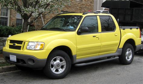 2002 Ford Explorer Sport Trac - Information and photos - MOMENTcar