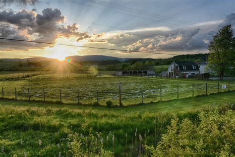 Moorefield, West Virginia: Confederate Bastion in the Union State