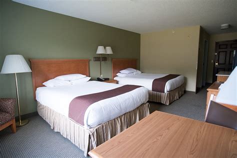 COUNTRY INN WALKER $119 ($̶1̶3̶9̶) - Updated 2022 Prices & Hotel ...