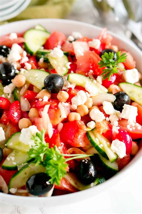 Best Greek Salad - Easy Mediterranean Salad | Delicious Meets Healthy